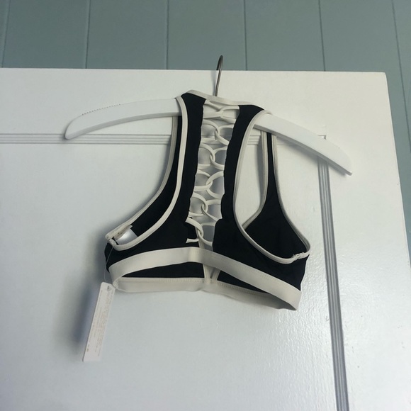 L*Space skylar top in black and white - Picture 7 of 8